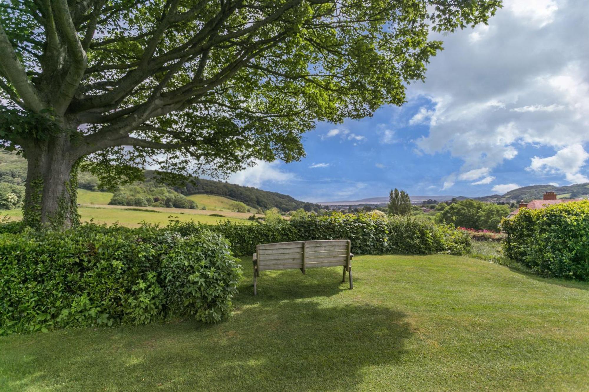 Laburnum Lodge Sleeps 6 Wheelchair Access Minehead Exterior foto